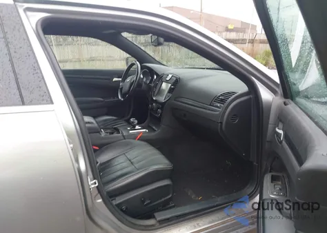 2013 Chrysler 300 300S z USA, uszkodzony, nr VIN 2C3CCABG9DH728135